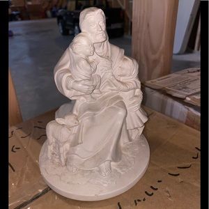 Glass Christ w/2 children statue